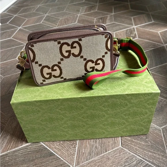 【GUCCI】MINI JUMBO GG BAG GG jumbo mini bag in black leather | GUCCI® US